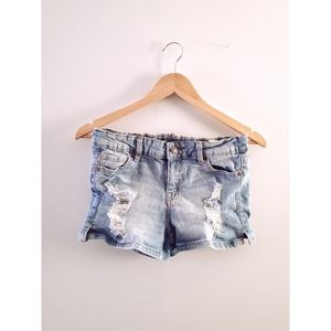 ✨3/$15 Bluenotes | Distressed Jean Short
